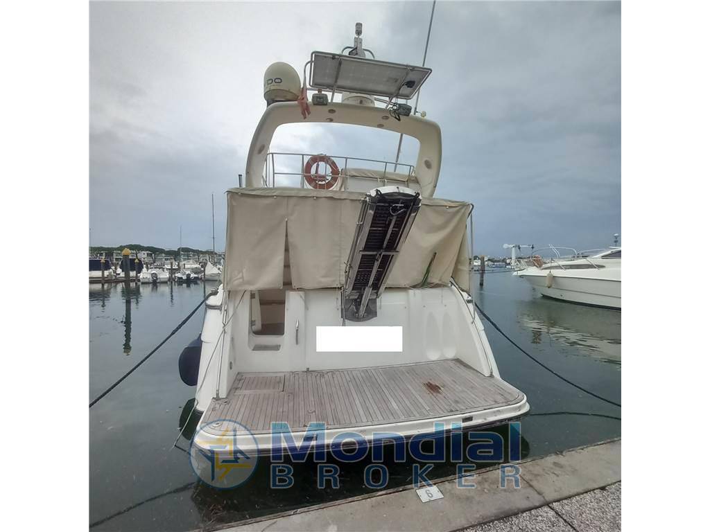 Princess yachts 440 fly