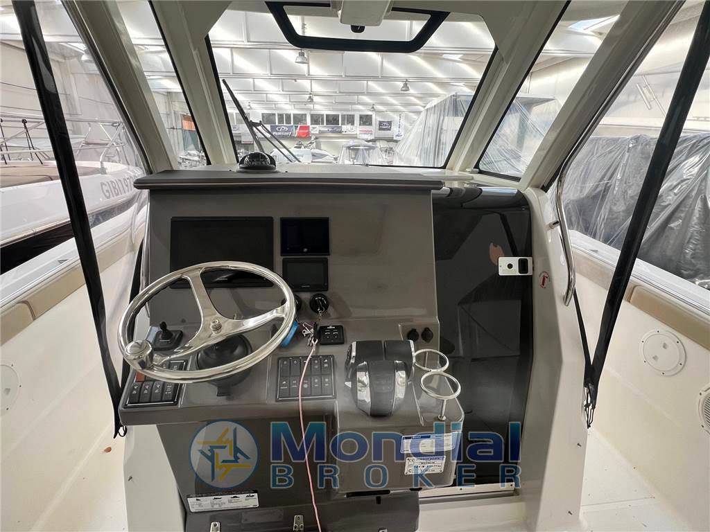 Pursuit S 328