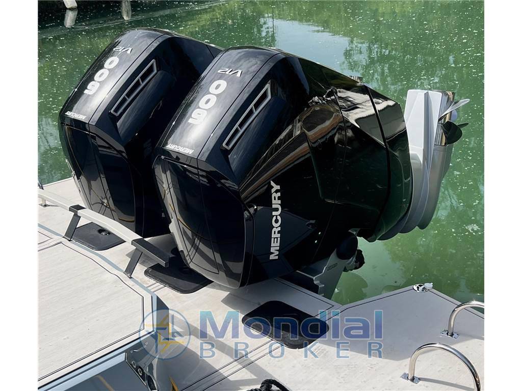 Ranieri cantiere Cayman 45