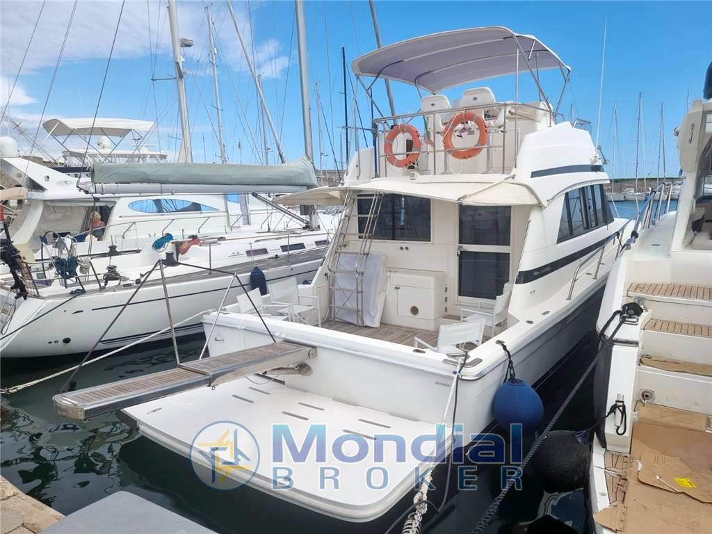 Riviera marine 43 flybridge
