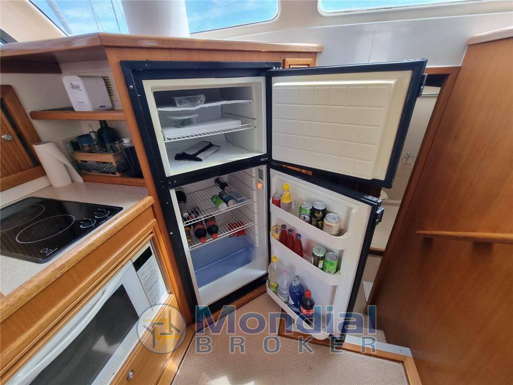 Riviera marine 43 flybridge