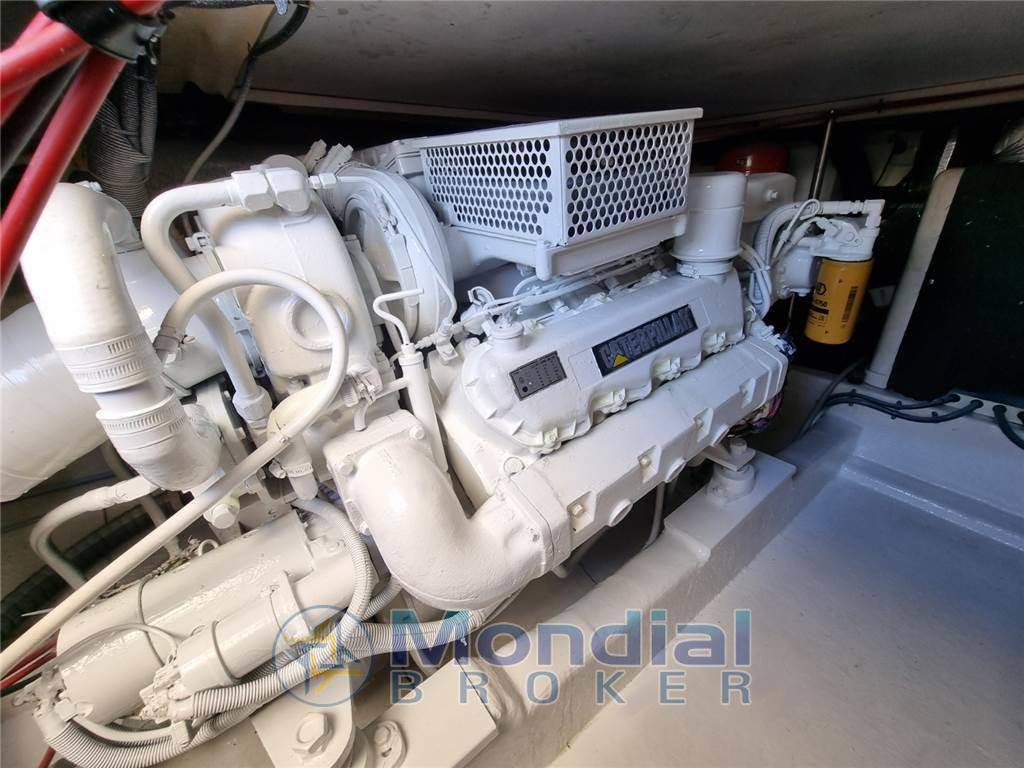 Riviera marine 43 flybridge
