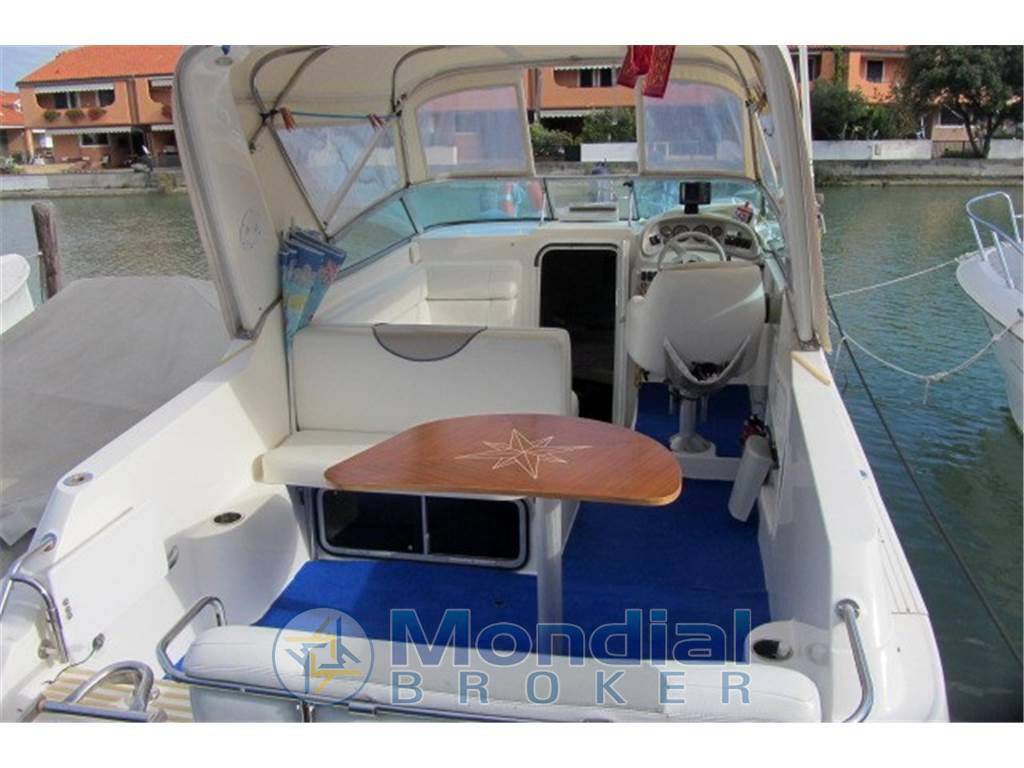 Wellcraft marine 2560 martinique