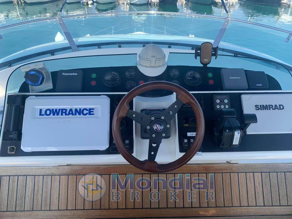 Fairline Squadron 62