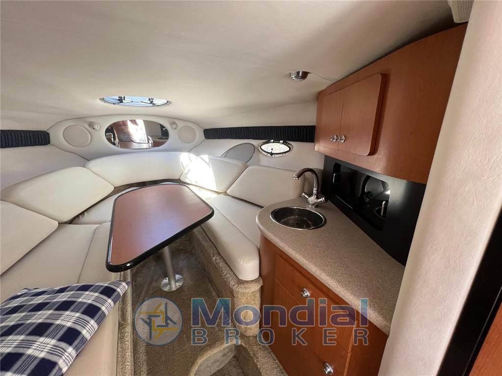 Crownline 315 scr