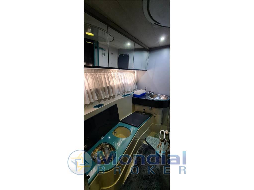 Ferretti yachts Altura 46 ̸ 49