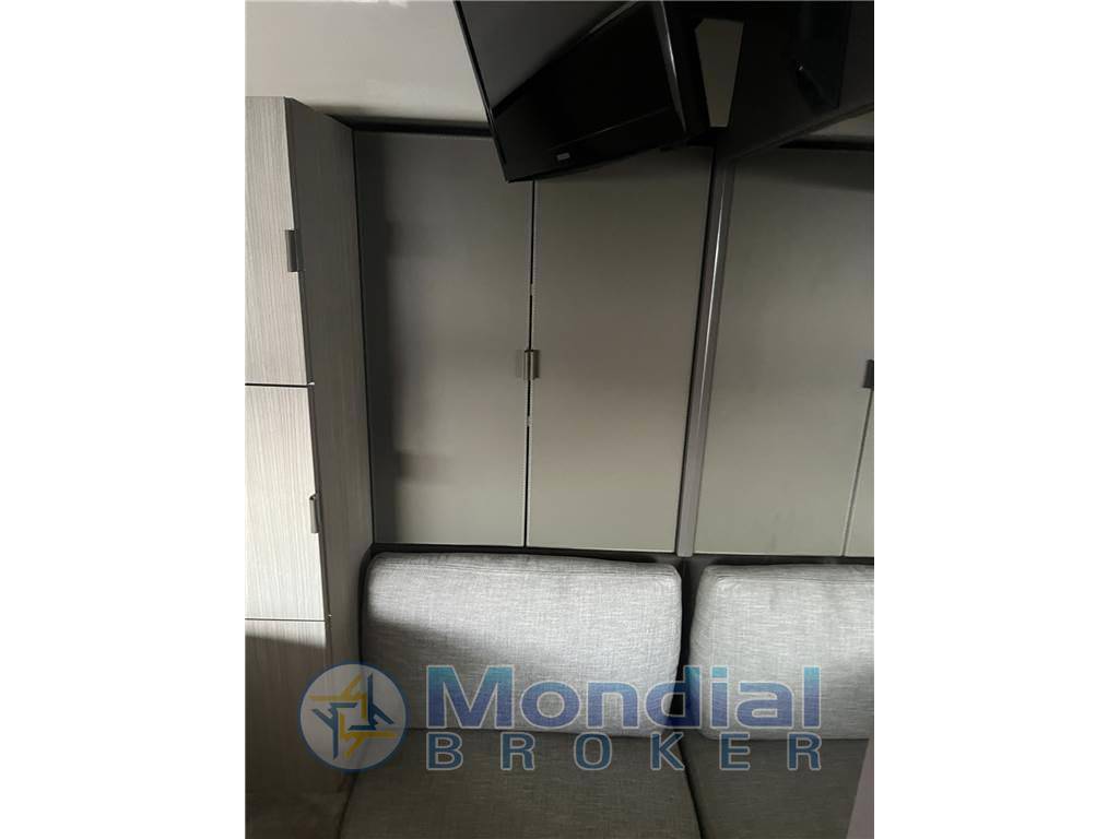 Cranchi M44 ht
