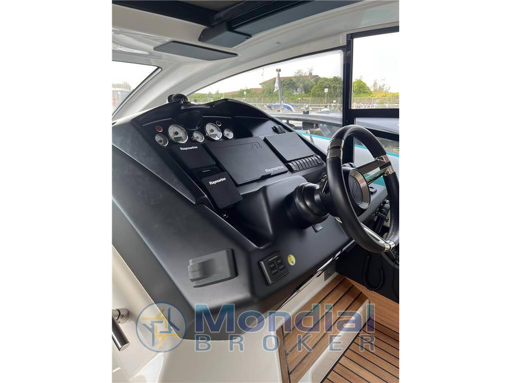 Cranchi M44 ht
