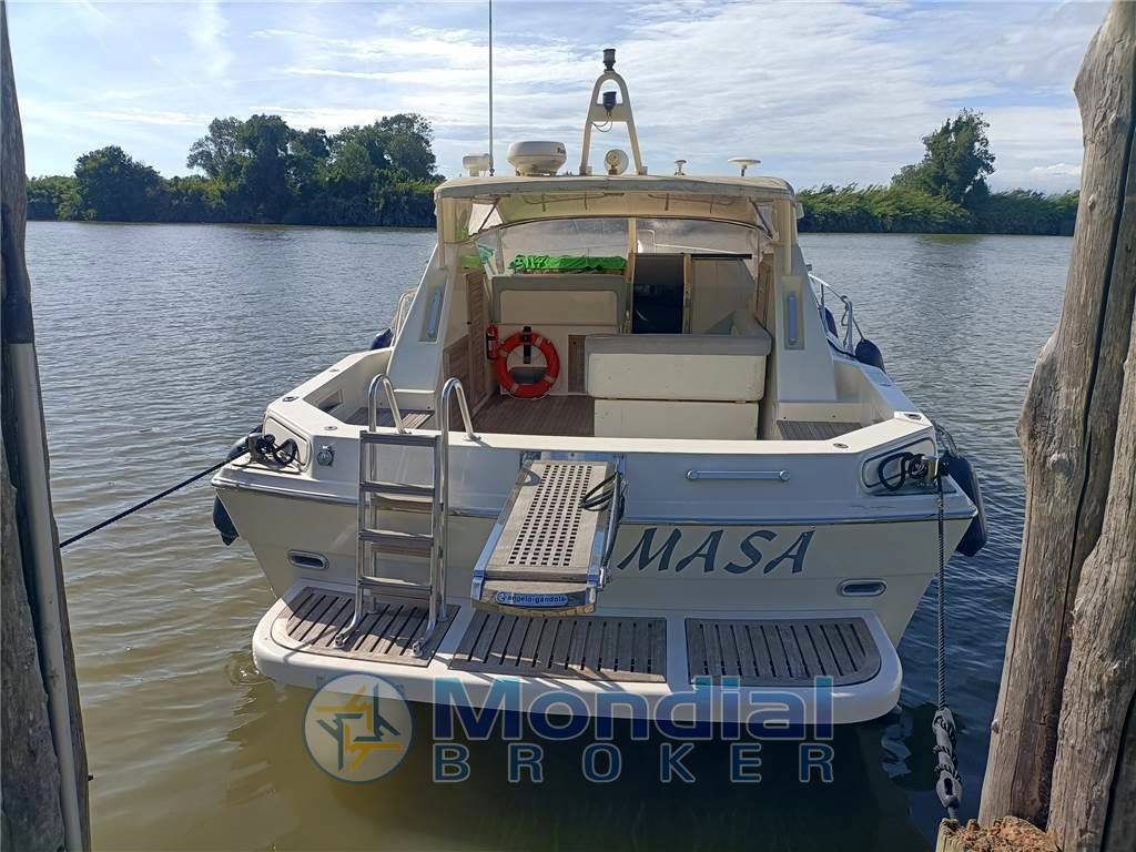 Azimut Az 43 offshore