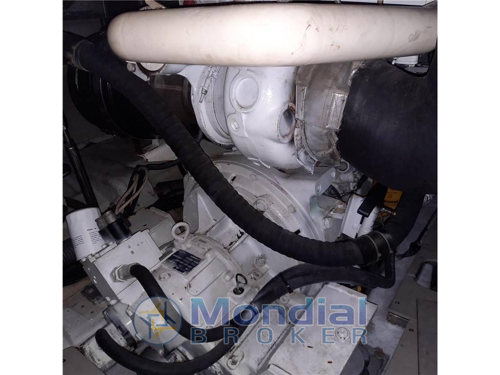 Azimut Az 55