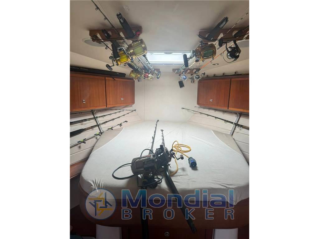Bertram yacht 360 moppie