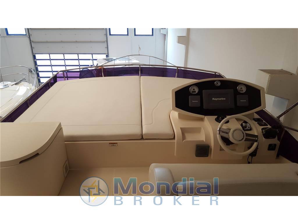Rodman Muse 44