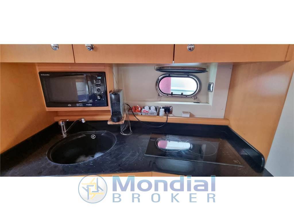 Cantieri di baia Flash 48