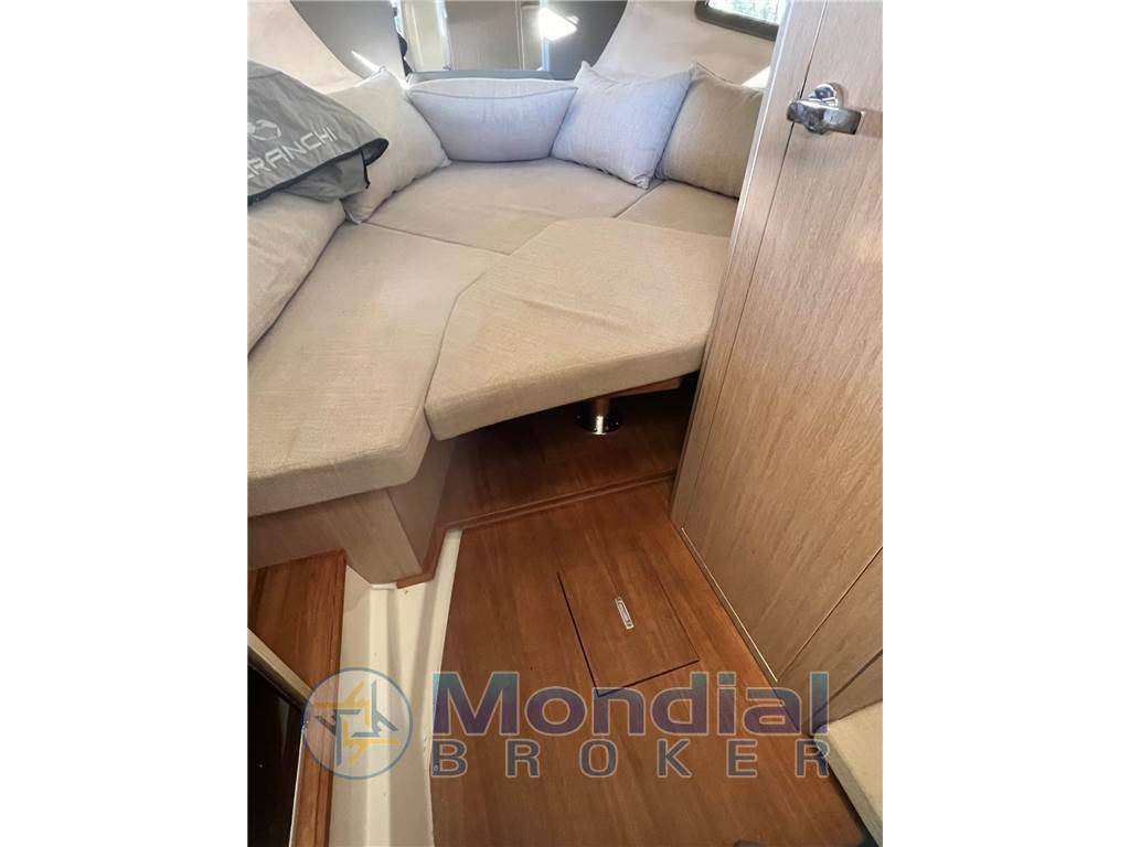 Cranchi Endurance 30