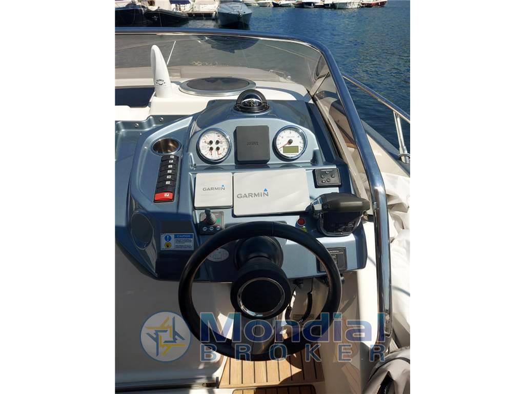 Cranchi Endurance 30