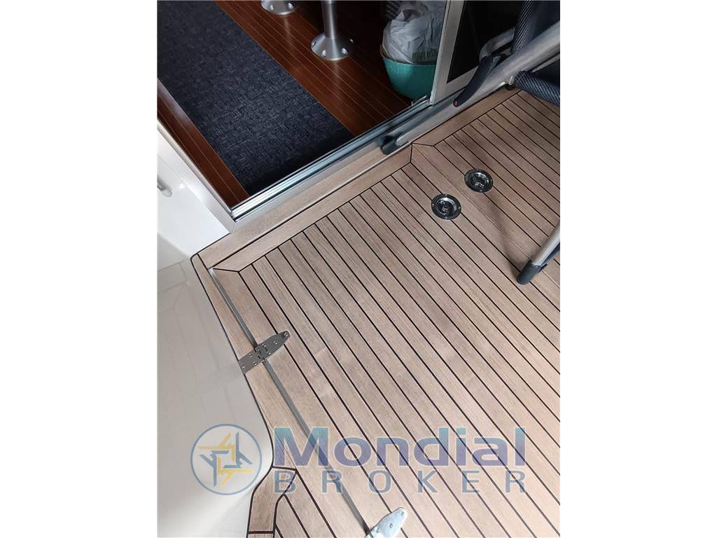 Galeon 380 fly