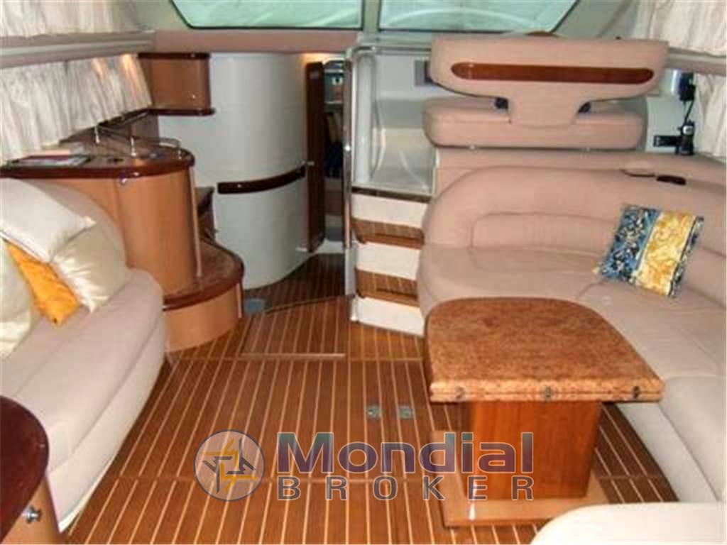 Sealine F44