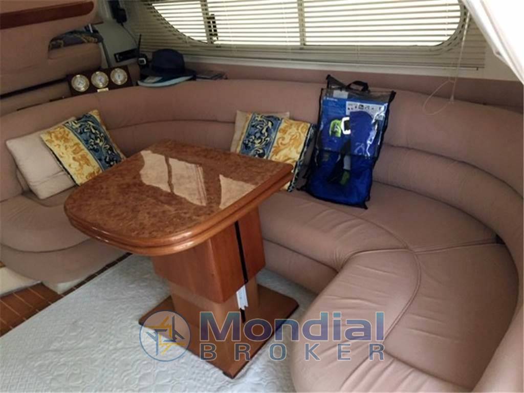 Sealine F44