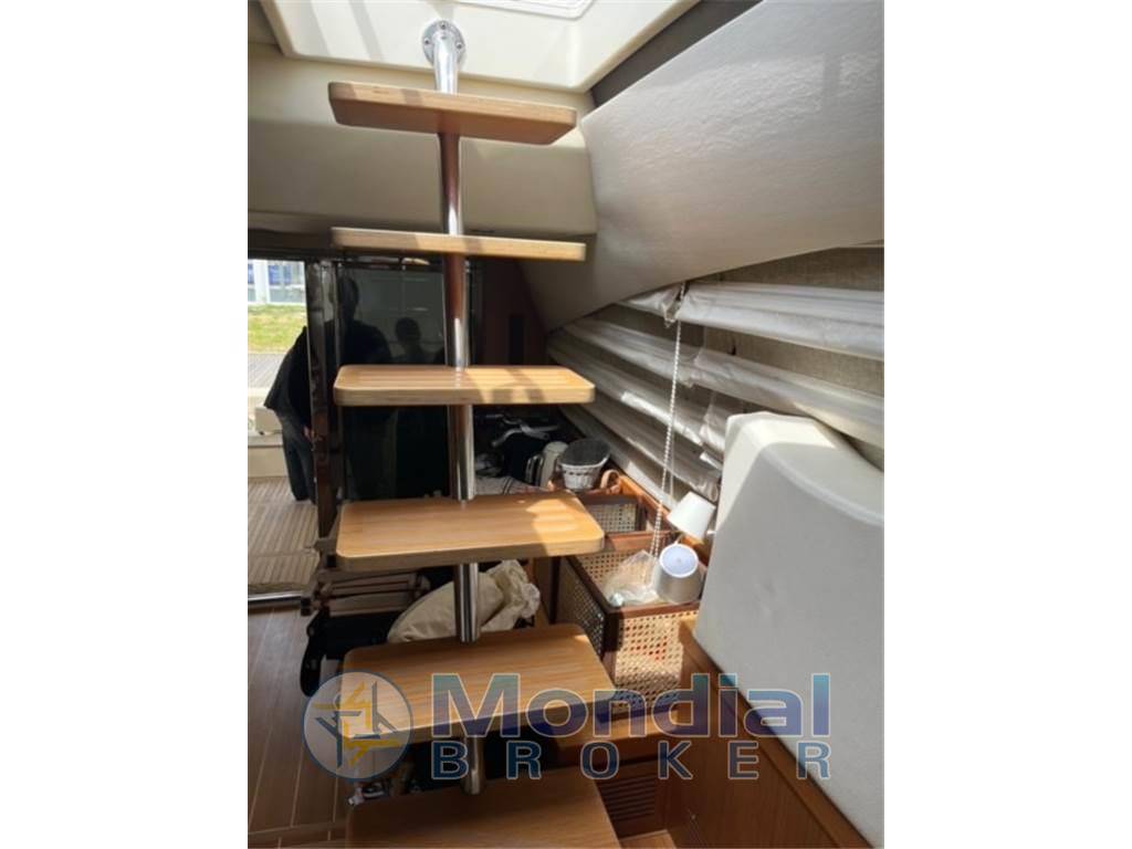 Ferretti yachts Ferretti 592