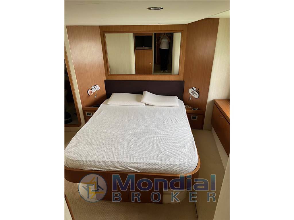 Ferretti yachts Ferretti 592