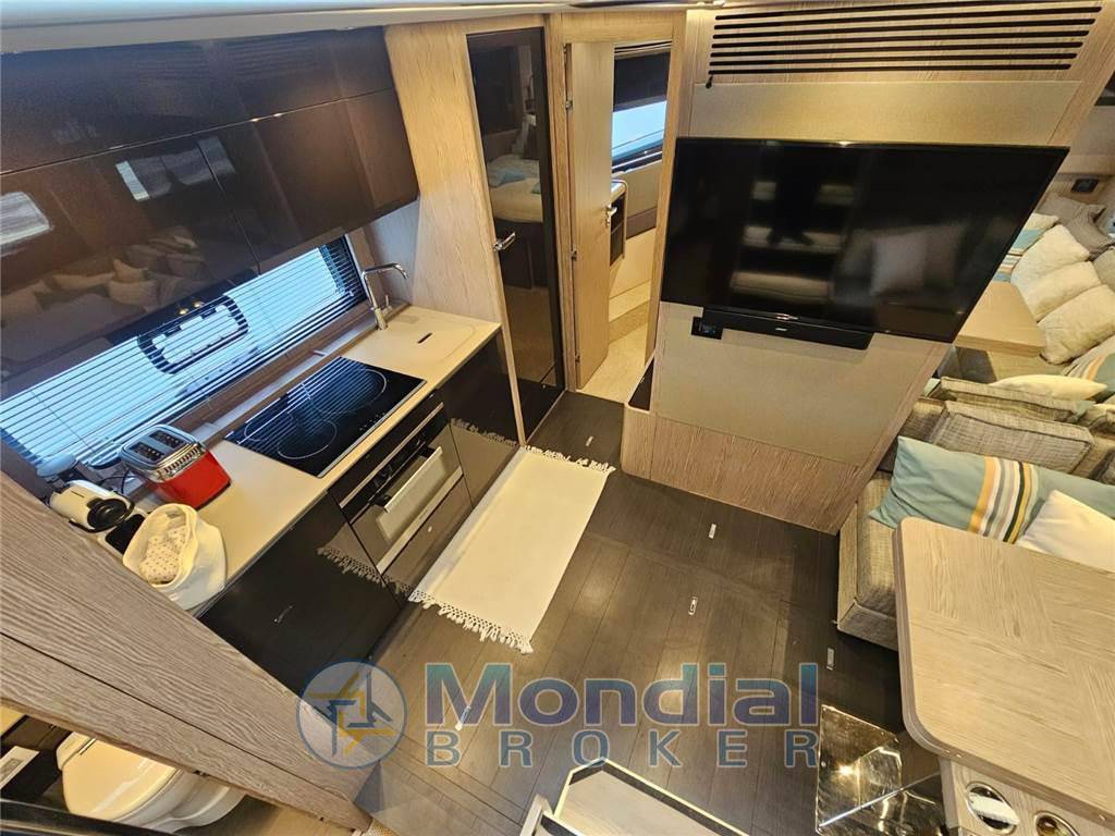Azimut Atlantis s1