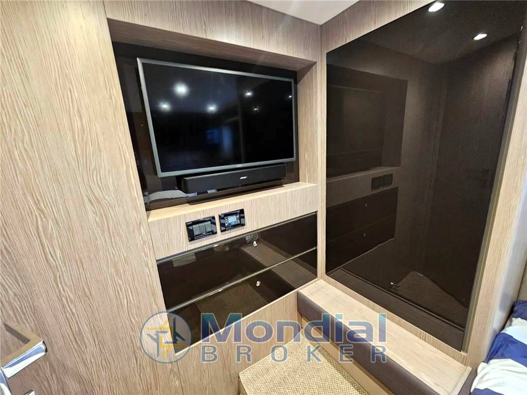 Azimut Atlantis s1
