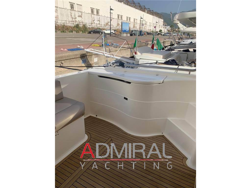 Ferretti yachts Ferretti 550