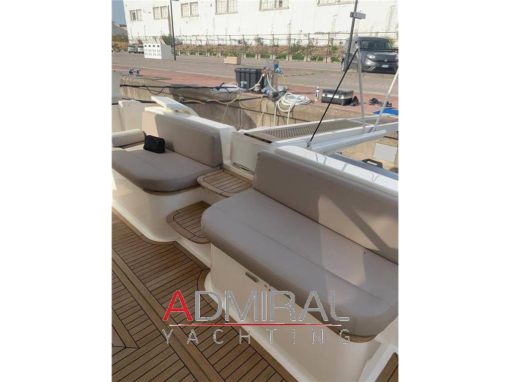 Ferretti yachts Ferretti 550