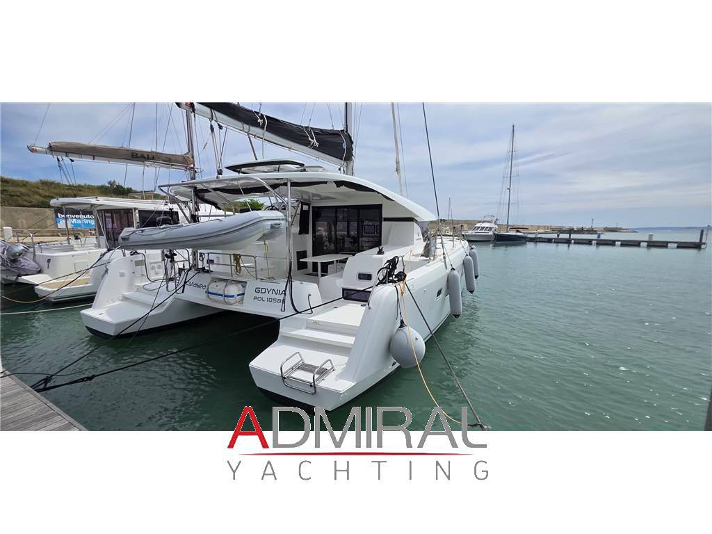 Lagoon 42