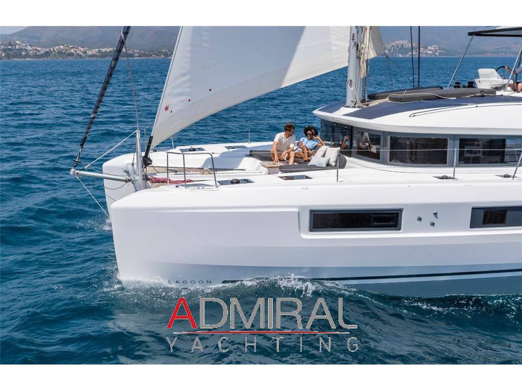 Lagoon 51