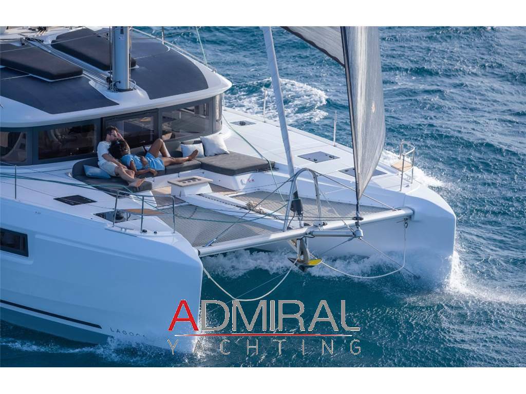 Lagoon 51