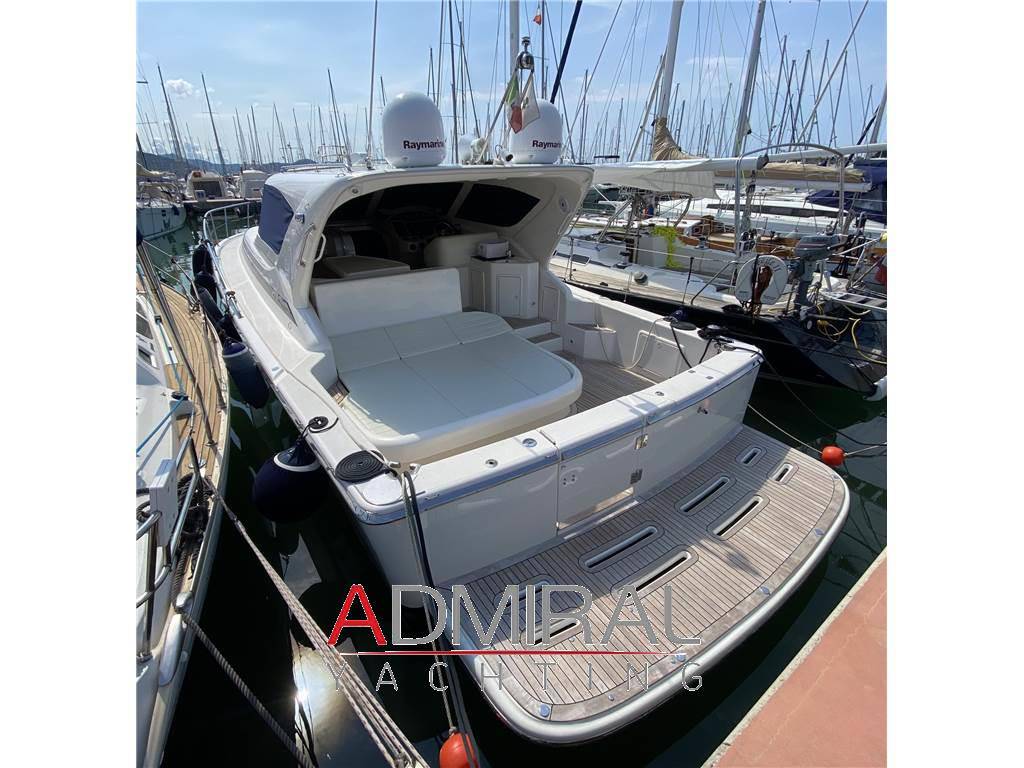 Riviera marine 4000 ht offshore