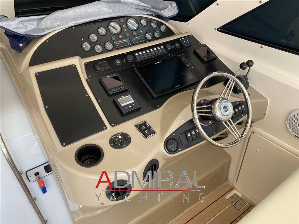Riviera marine 4000 ht offshore