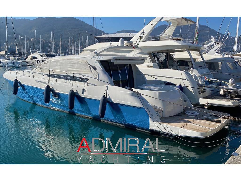 Innovazioni e progetti Alena 52 coupe'