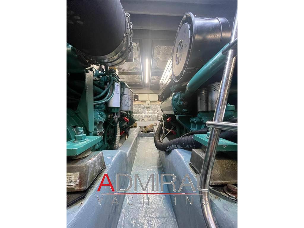 Innovazioni e progetti Alena 52 coupe'