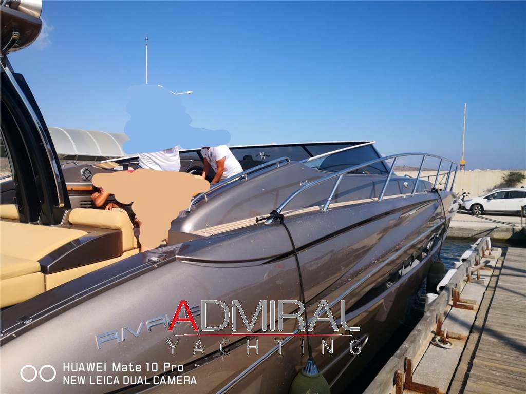 Riva 52 rivale
