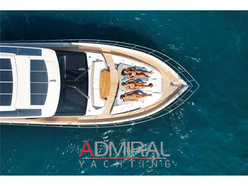 Cayman yachts S600