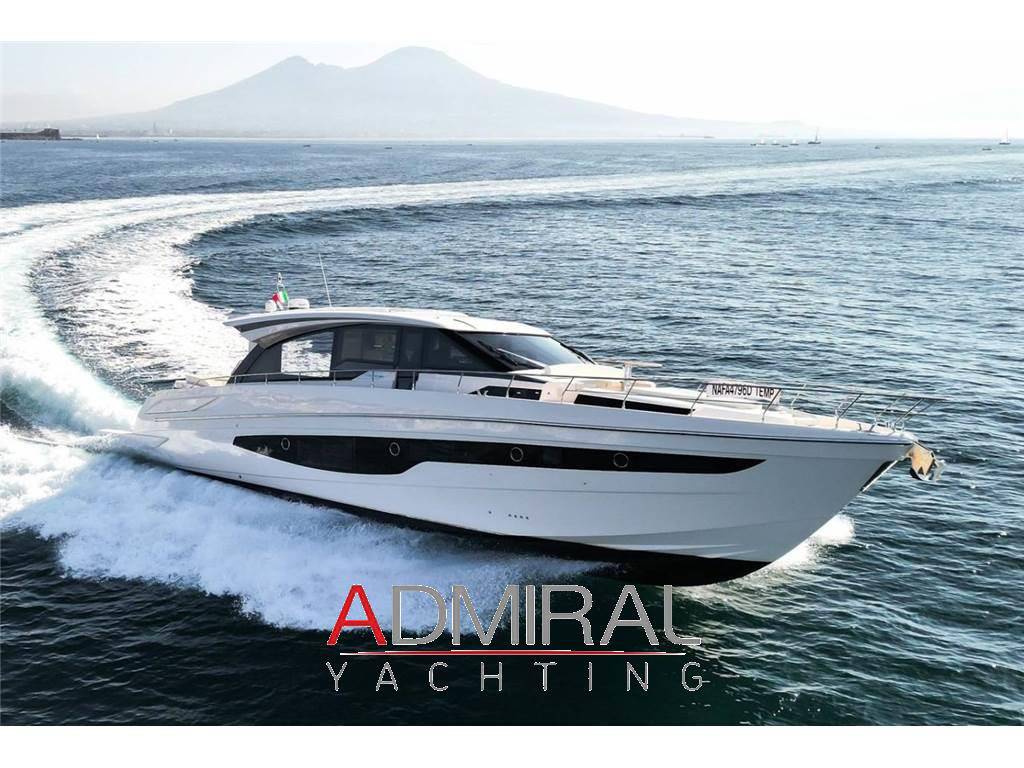 Cayman yachts S600
