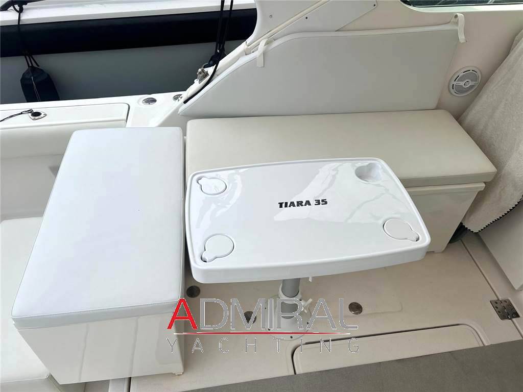 Tiara yachts 3500 open