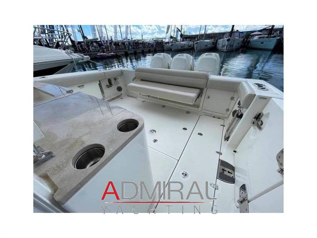 Boston whaler 380 outrage