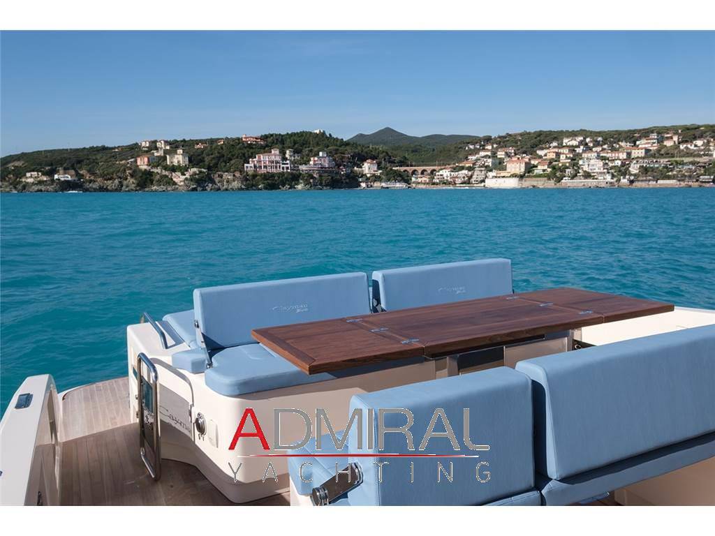 Cayman yachts 400 wa