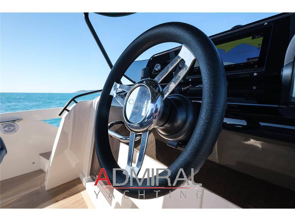 Cayman yachts 400 wa