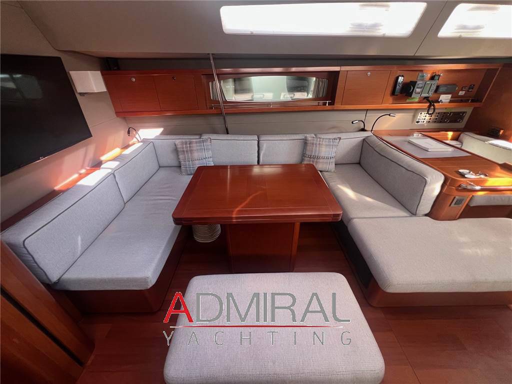 Beneteau Oceanis 60