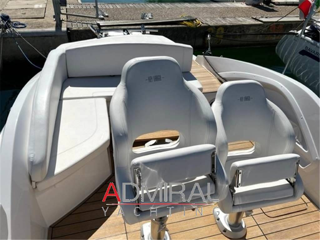 Sessa marine Key largo 27 inboard