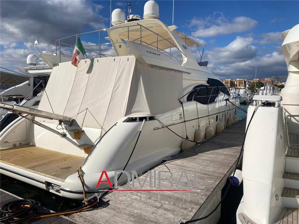 Azimut 62