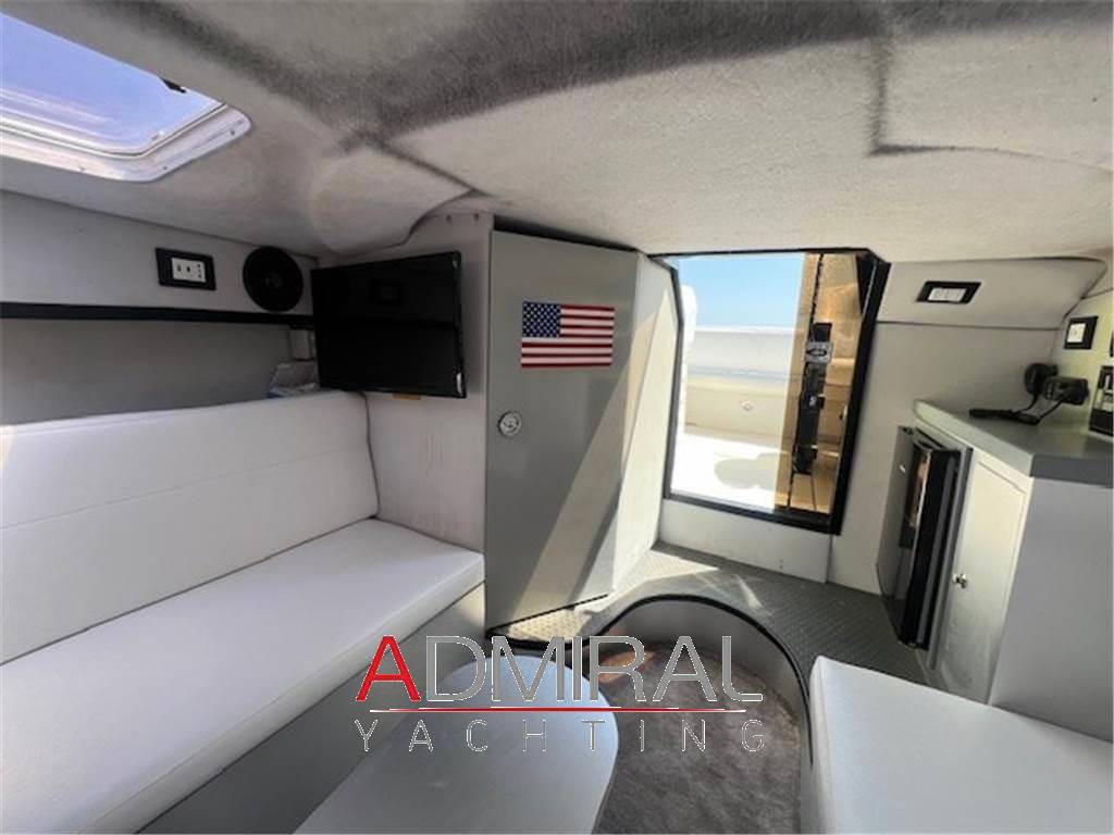 Wellcraft marine Scarab 31