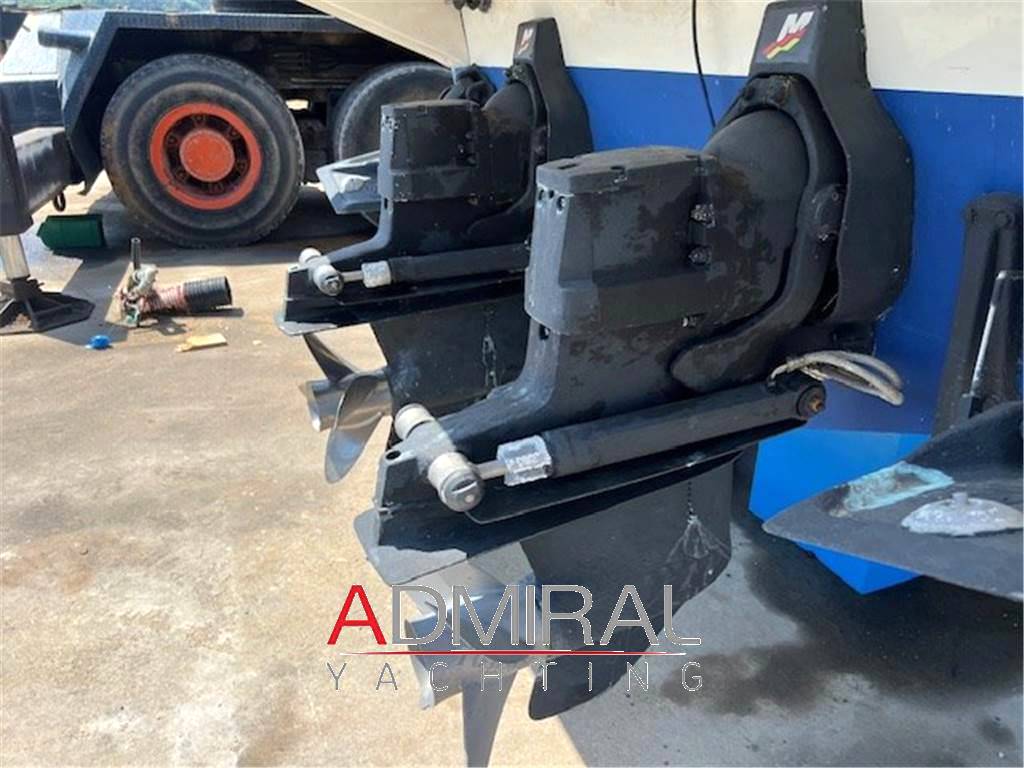 Wellcraft marine Scarab 31