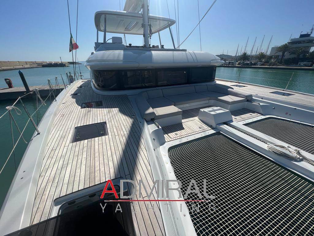Lagoon 55