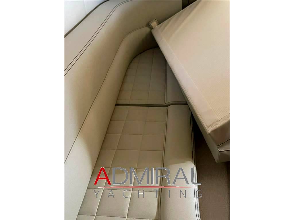 Pershing 50'