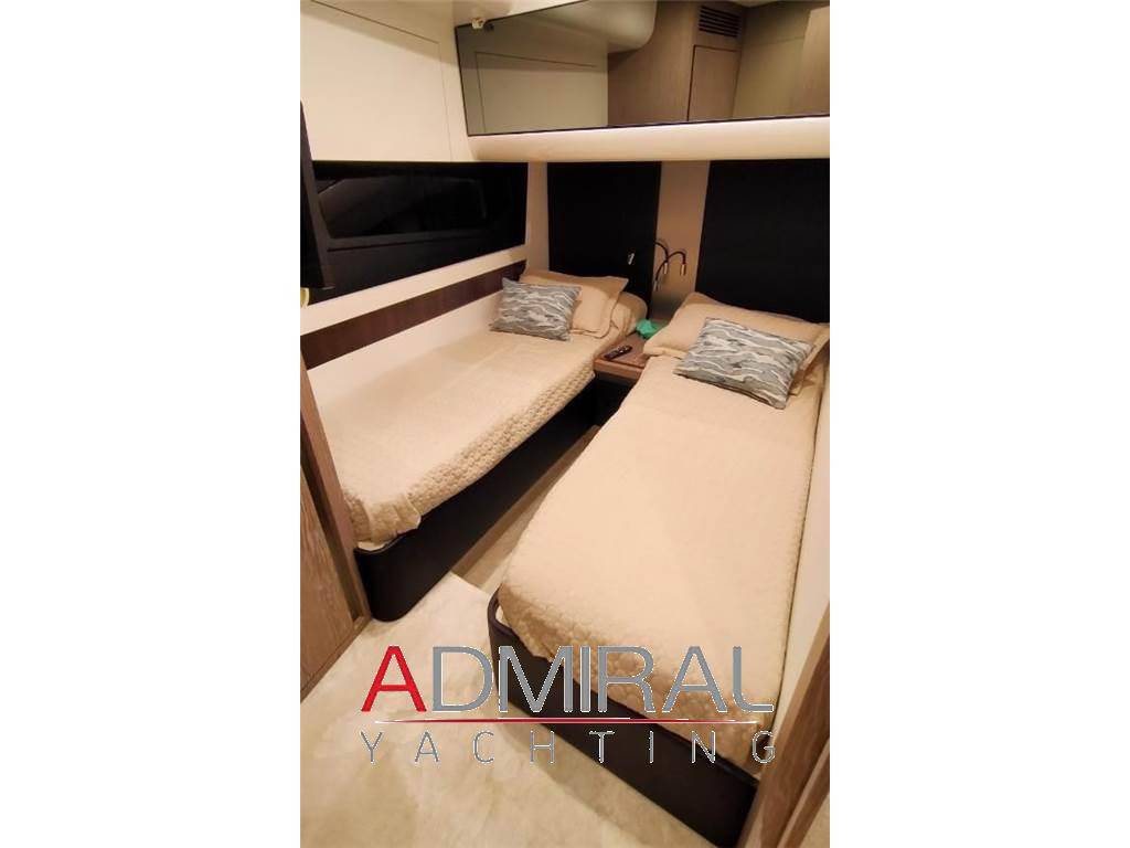 Azimut S6 sportfly